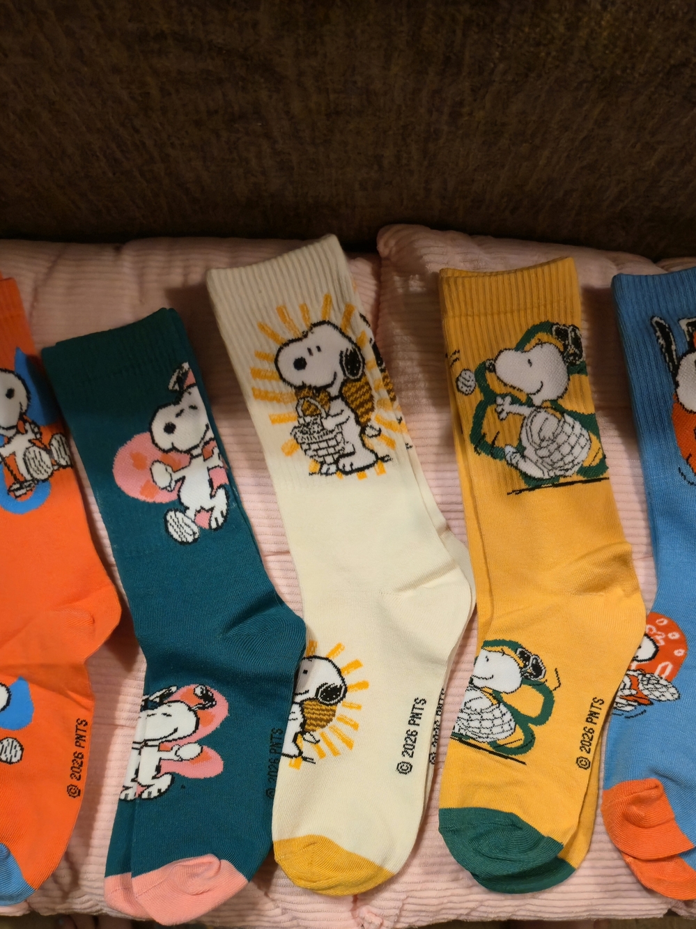 Snoopy Sports Edition Vibrant Mid-Calf Crew Socks Set (5 Pairs) NWT Medium 8-10